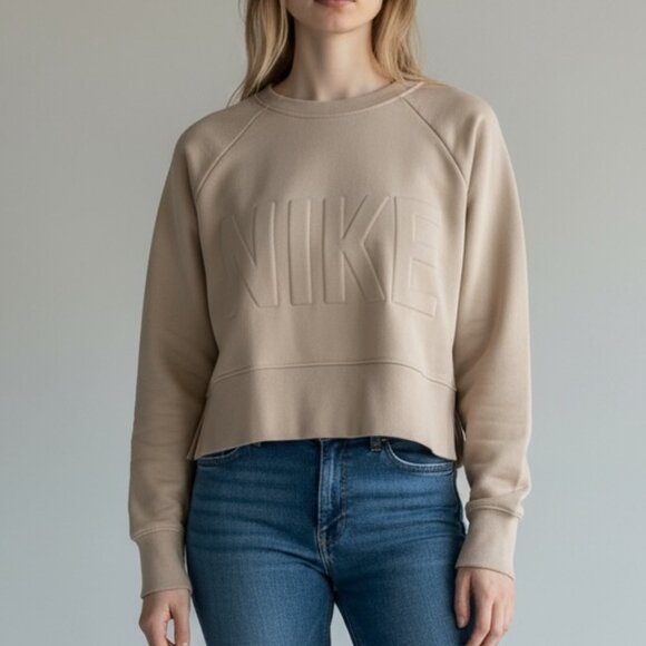 Nike Dri-FIT Sweatshirt Women’s Small Beige Crewneck Embossed NIKE Logo Croped - Picture 1 of 10